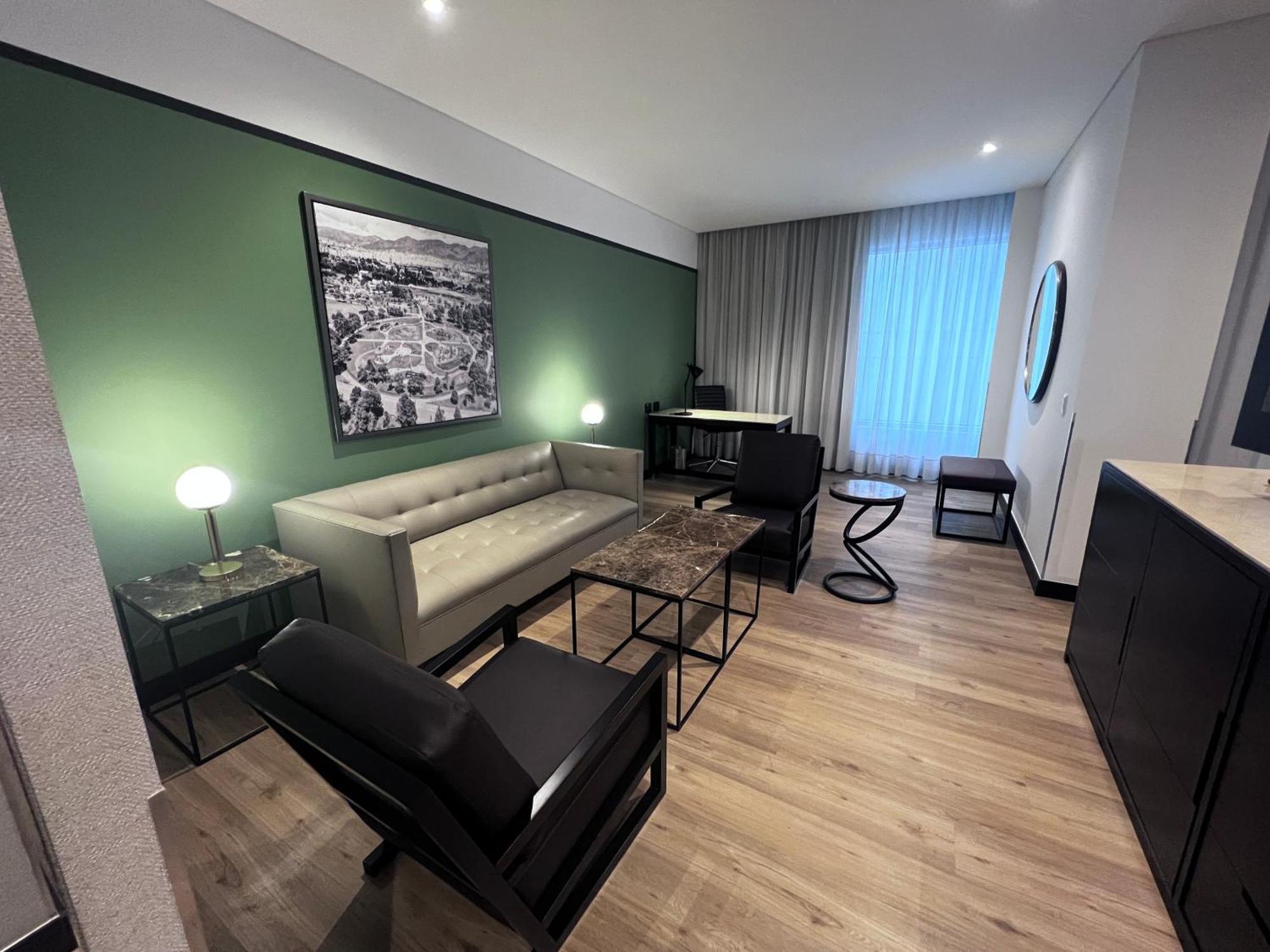 Holiday Inn Bogota Airport By Ihg Exterior photo